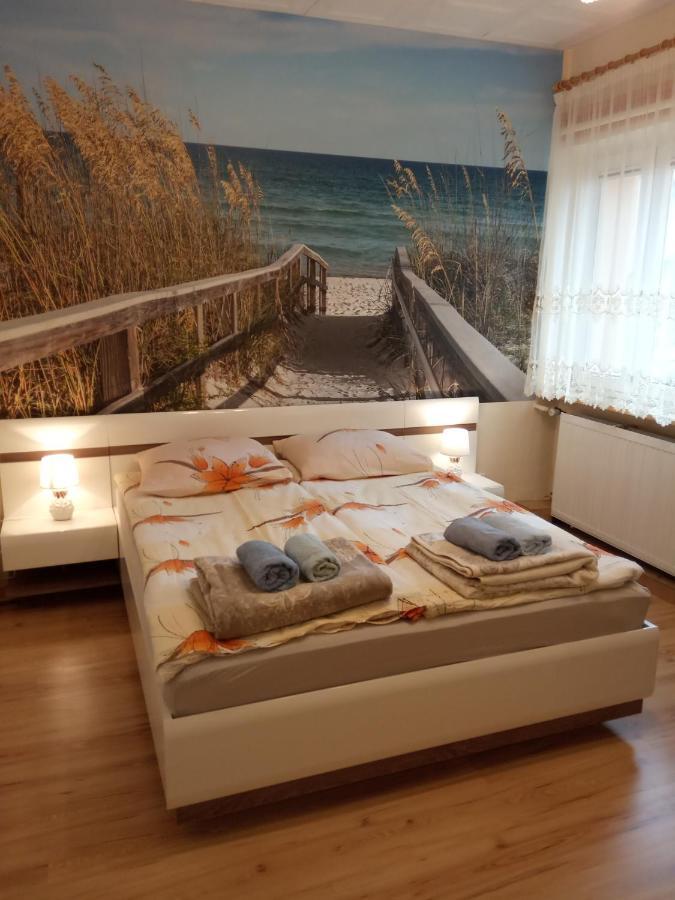 Апартаменты Apartament Curie - Studio Мендзыздрое Экстерьер фото